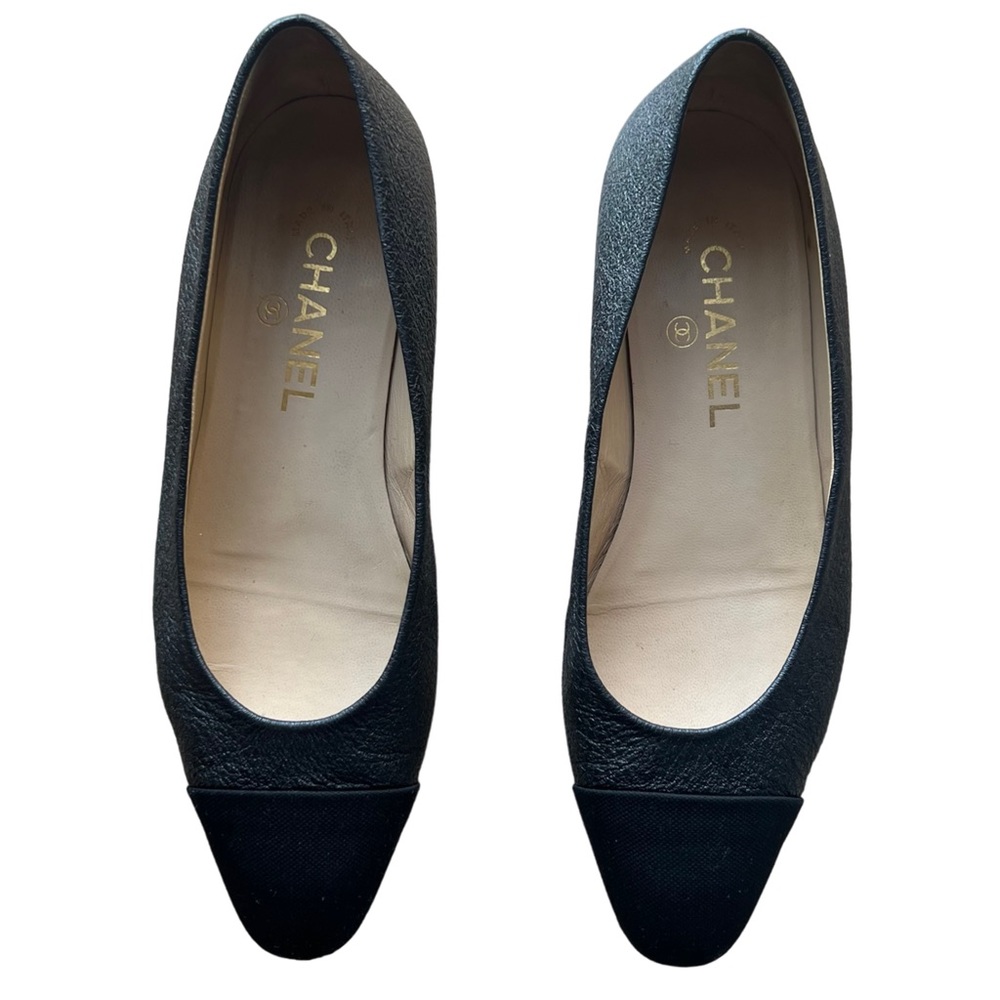 CHANEL Ballerinas Black Monochrome Leather And Gros Grain Cap Toe